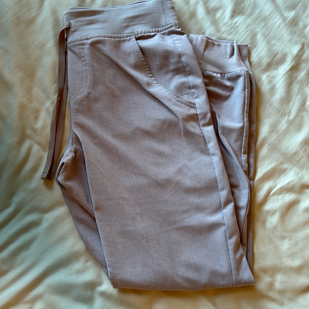 Figs jogger scrub bottoms
